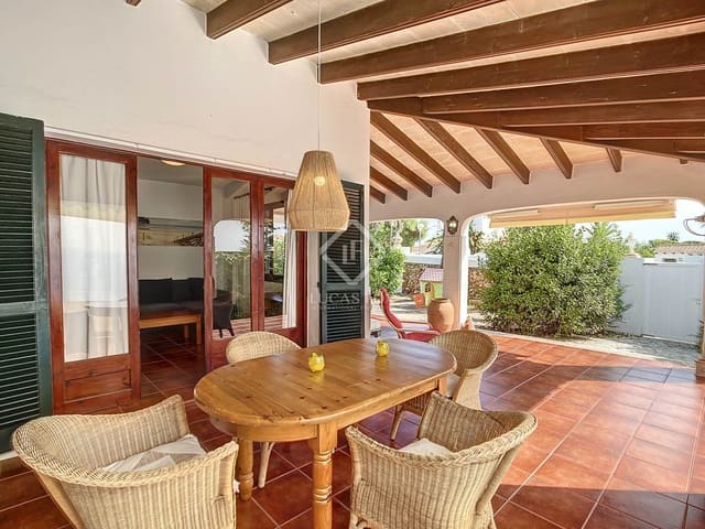 3 chambre Villa/Maison à vendre à Ciutadella de Menorca avec piscine garage - 827 000 € (Ref: 8429326)