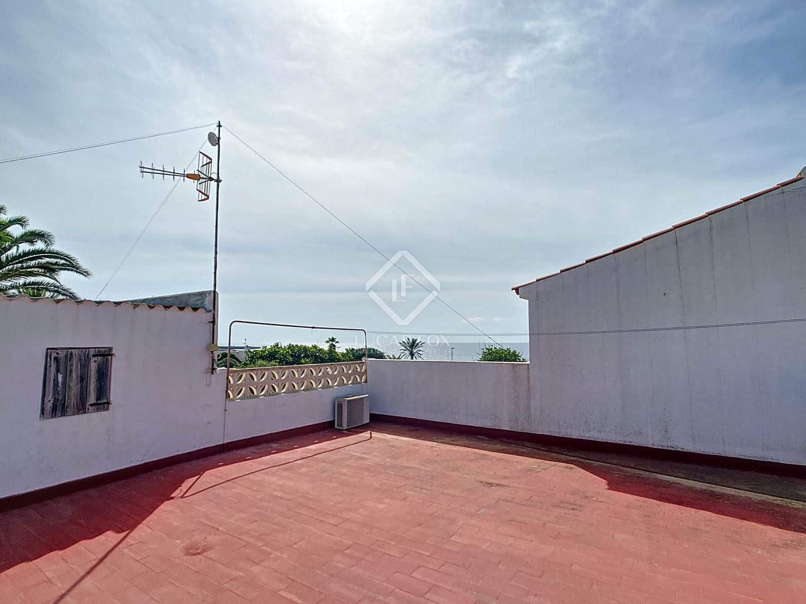 3 sypialnia Willa na sprzedaż w Ciutadella de Menorca z basenem garażem - 827 000 € (Ref: 8429326)