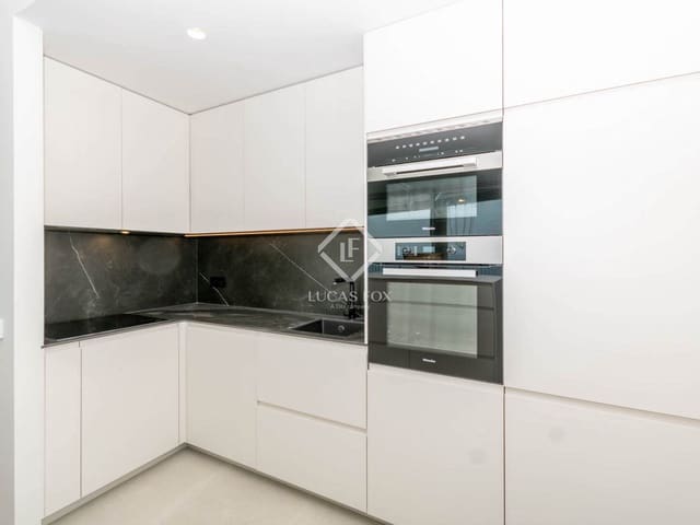 4 sovrum Lägenhet till salu i Calpe / Calp med pool garage - 1 600 000 € (Ref: 8429470)