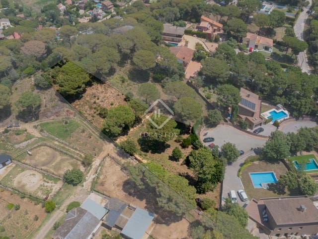 Building Plot for sale in Vallromanes - € 381,646 (Ref: 8431975)