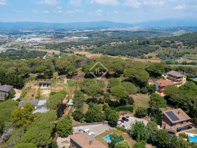 Building Plot for sale in Vallromanes - € 381,646 (Ref: 8431975)