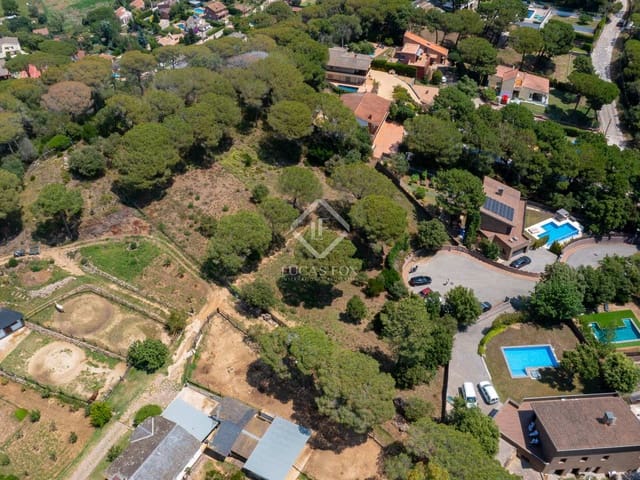 Building Plot for sale in Vallromanes - € 381,646 (Ref: 8431975)