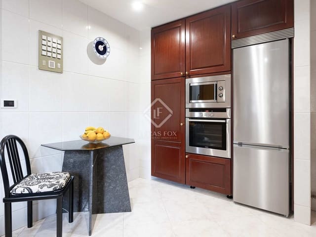 9 bedroom Villa for sale in Santiago de Compostela with pool garage - € 1,200,000 (Ref: 8431976)