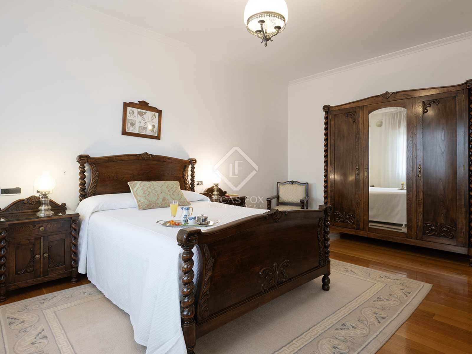 9 soveværelse Villa til salg i Santiago de Compostela med swimmingpool garage - € 1.200.000 (Ref: 8431976)