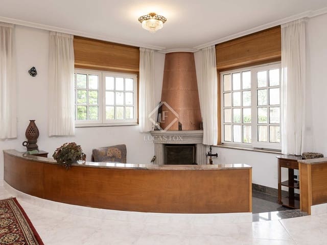 9 bedroom Villa for sale in Santiago de Compostela with pool garage - € 1,200,000 (Ref: 8431976)