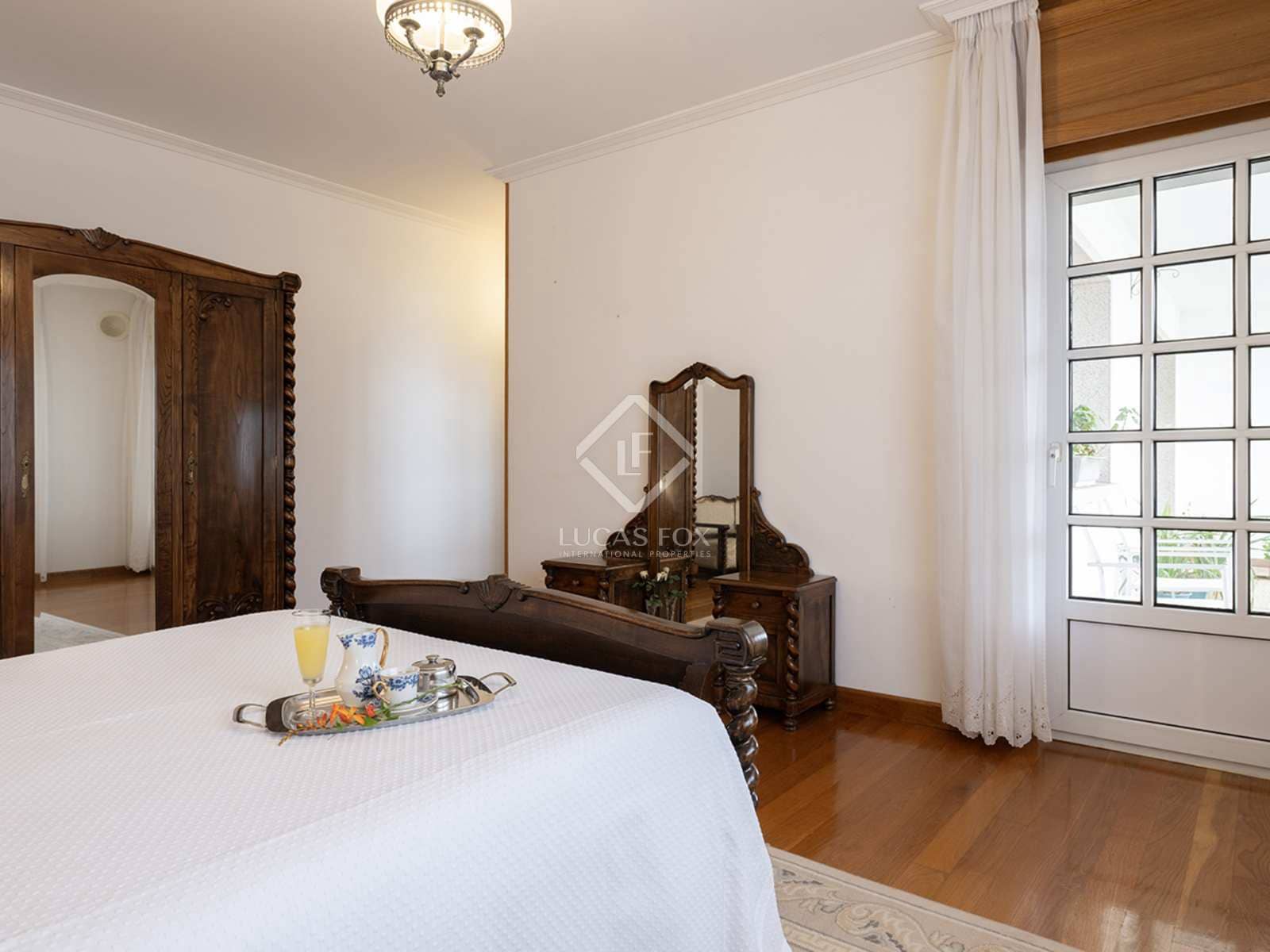 9 soveværelse Villa til salg i Santiago de Compostela med swimmingpool garage - € 1.200.000 (Ref: 8431976)