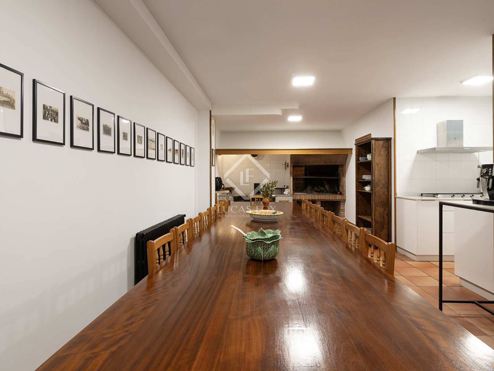 9 soveværelse Villa til salg i Santiago de Compostela med swimmingpool garage - € 1.200.000 (Ref: 8431976)