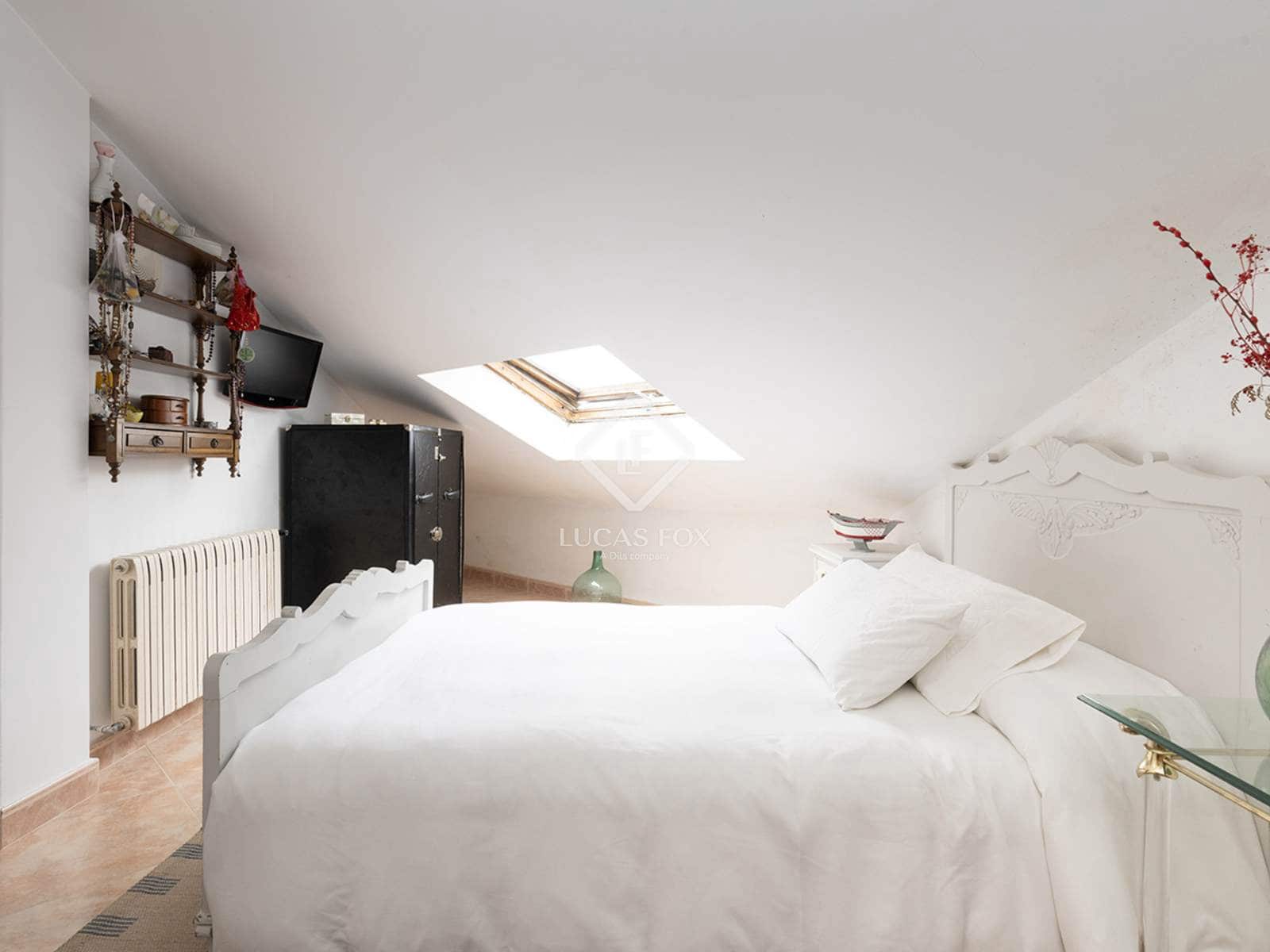 9 soveværelse Villa til salg i Santiago de Compostela med swimmingpool garage - € 1.200.000 (Ref: 8431976)