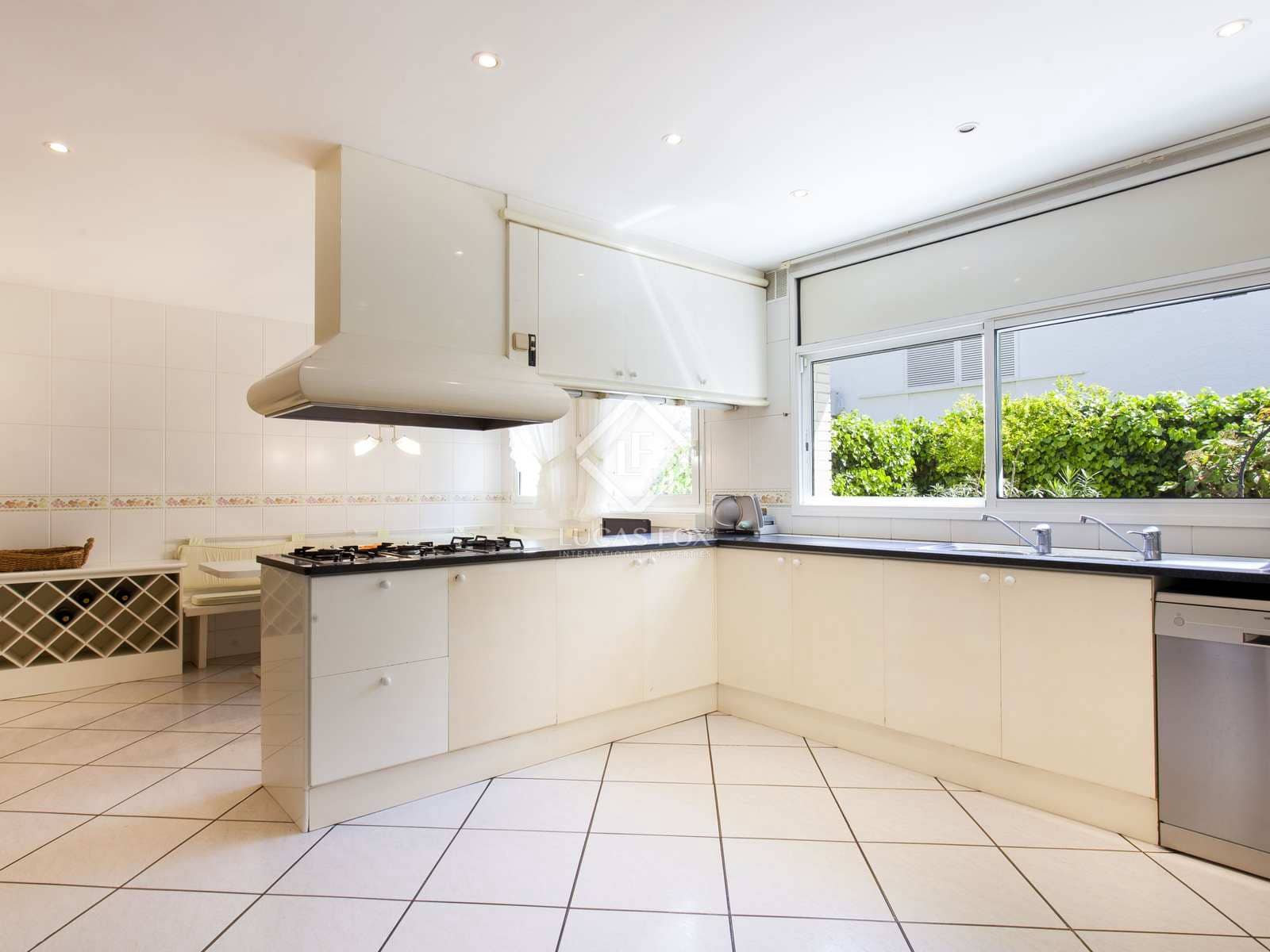 5 soverom Villa til salgs i Sitges med svømmebasseng garasje - € 3 650 000 (Ref: 8432070)