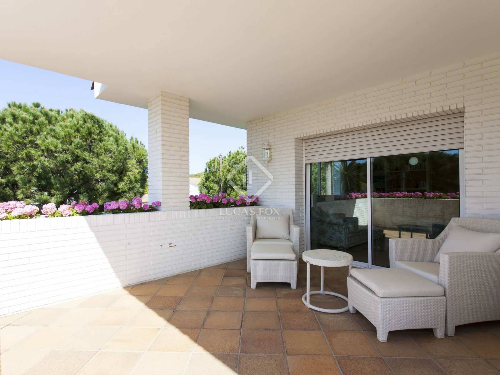 5 soverom Villa til salgs i Sitges med svømmebasseng garasje - € 3 650 000 (Ref: 8432070)