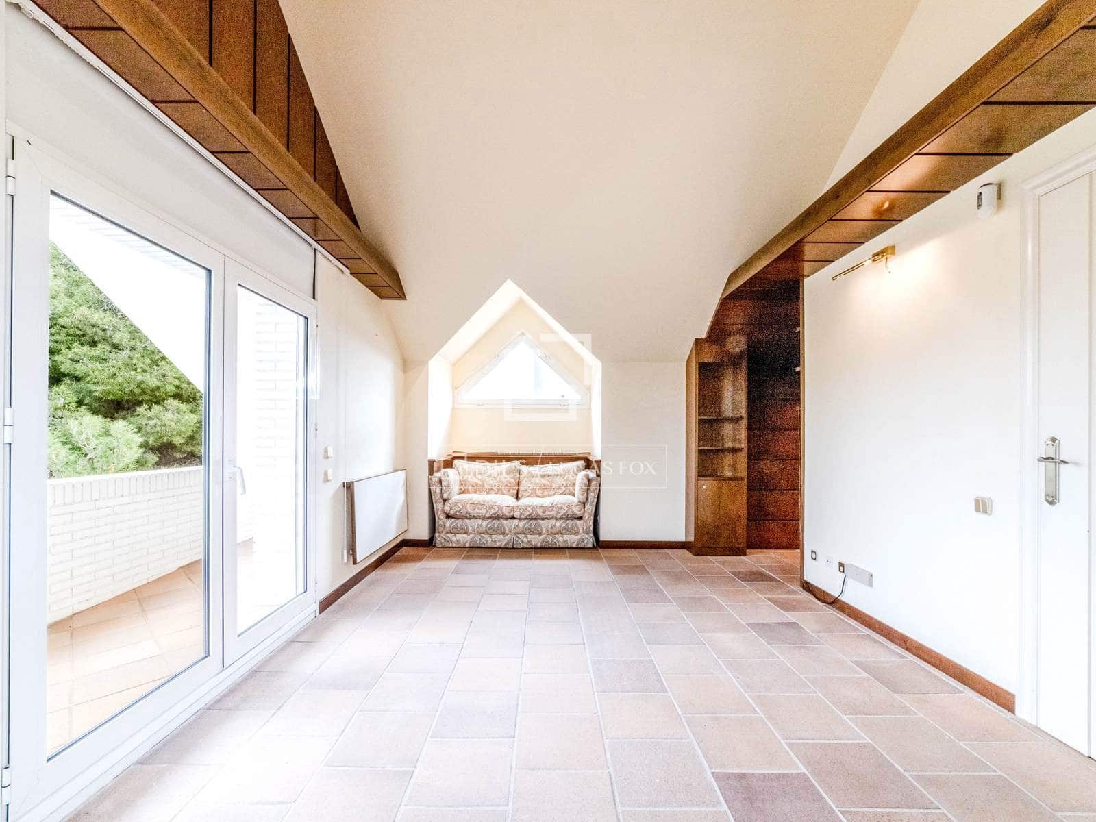 5 soverom Villa til salgs i Sitges med svømmebasseng garasje - € 3 650 000 (Ref: 8432070)