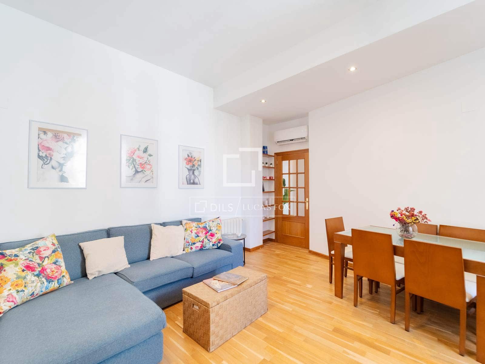 2 bedroom Apartment for rent in Valencia city - € 2,100 (Ref: 8433570)