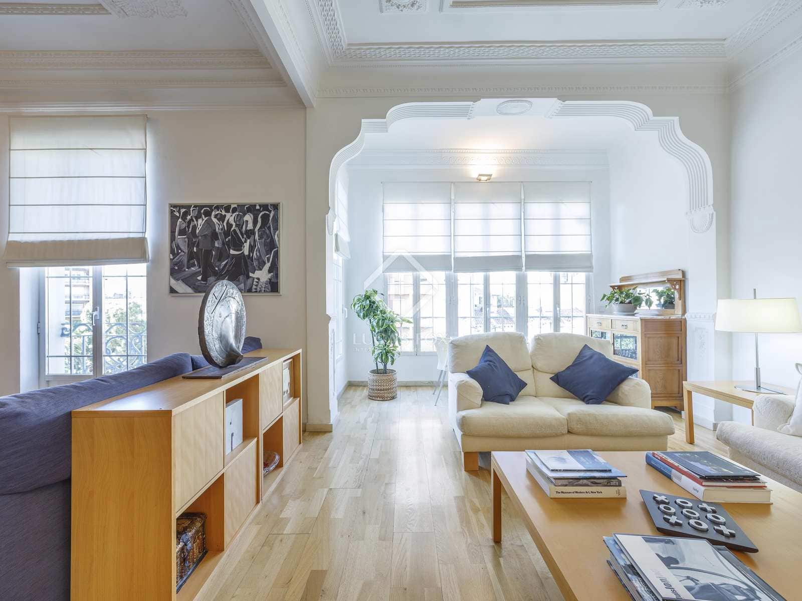 4 chambre Appartement à vendre à Valence ville - 1 200 000 € (Ref: 8433571)