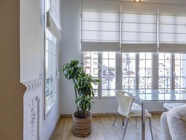 4 chambre Appartement à vendre à Valence ville - 1 200 000 € (Ref: 8433571)