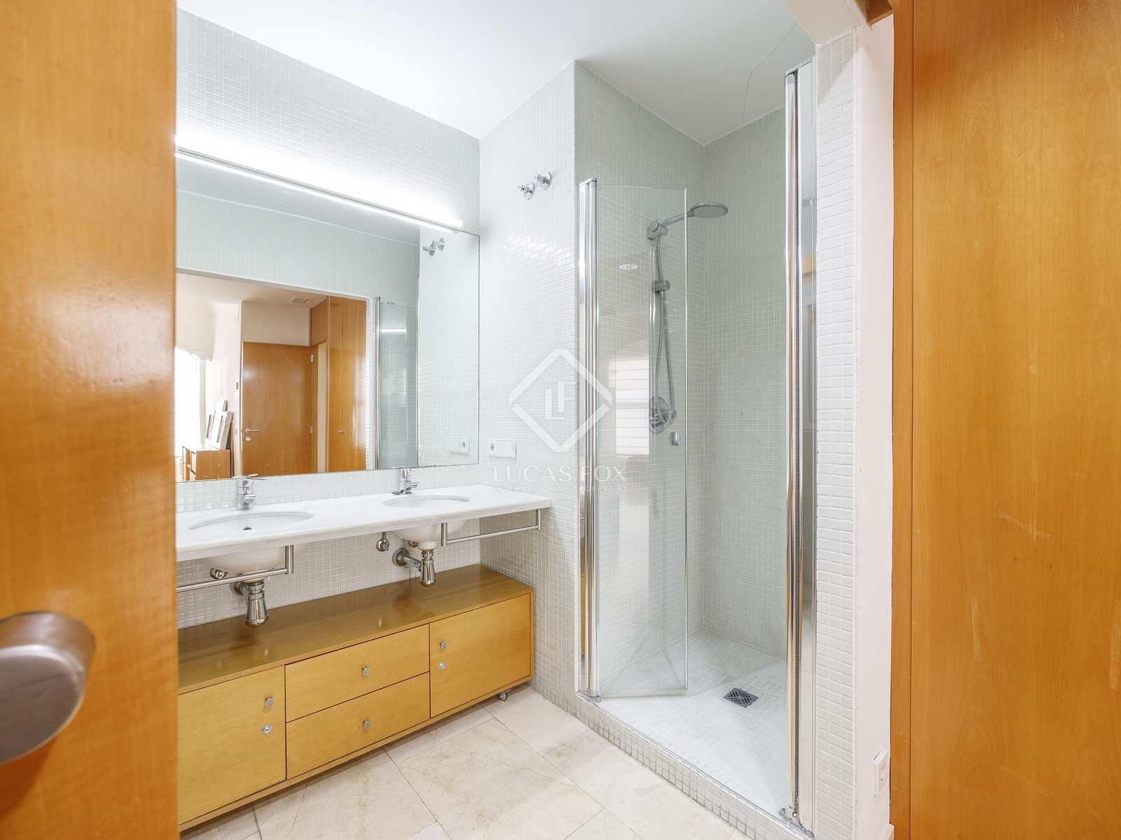 4 chambre Appartement à vendre à Valence ville - 1 200 000 € (Ref: 8433571)