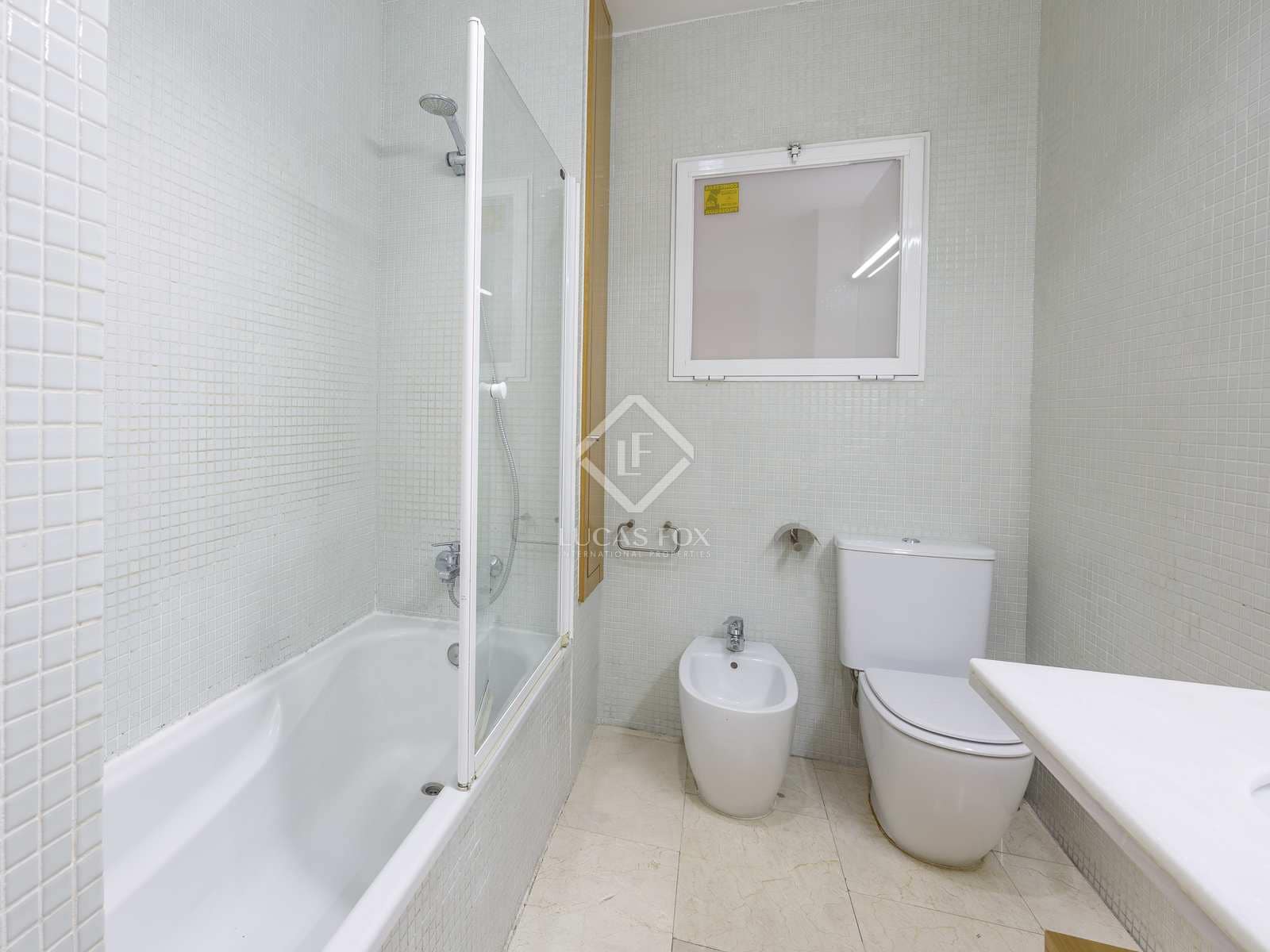 4 chambre Appartement à vendre à Valence ville - 1 200 000 € (Ref: 8433571)