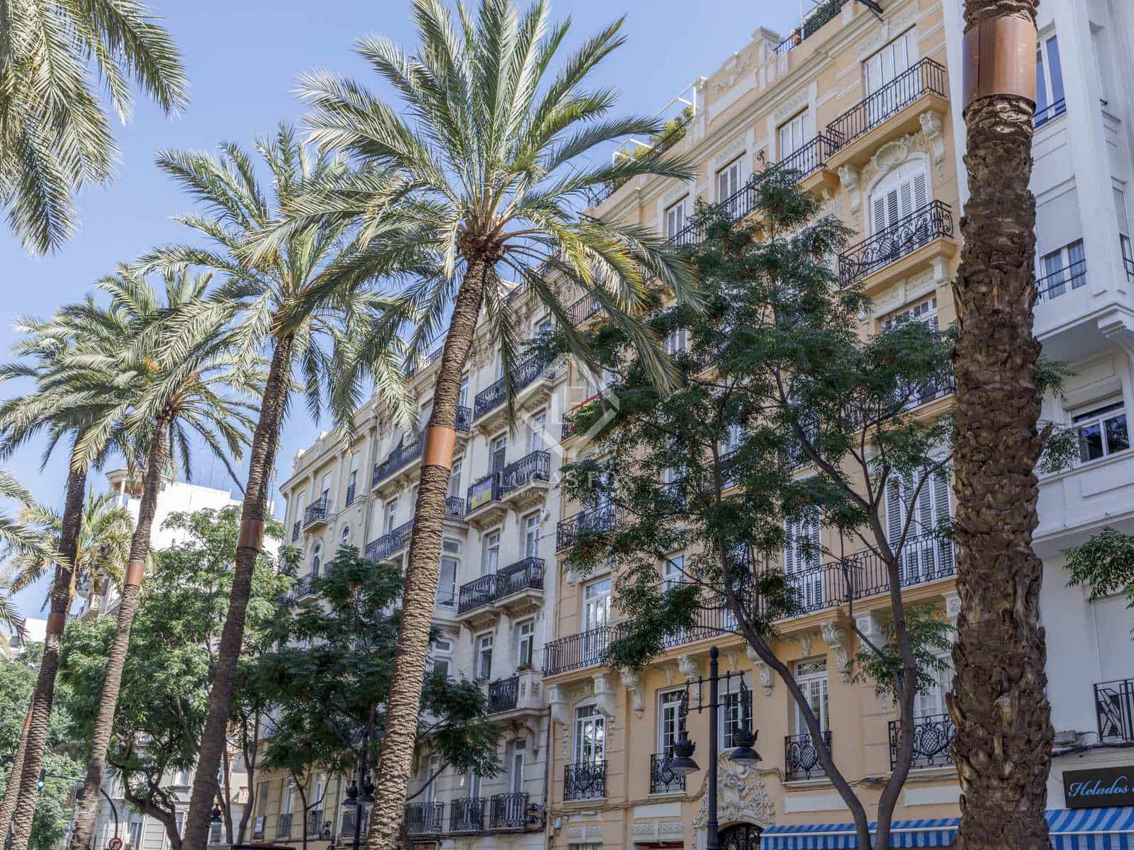 4 chambre Appartement à vendre à Valence ville - 1 200 000 € (Ref: 8433571)