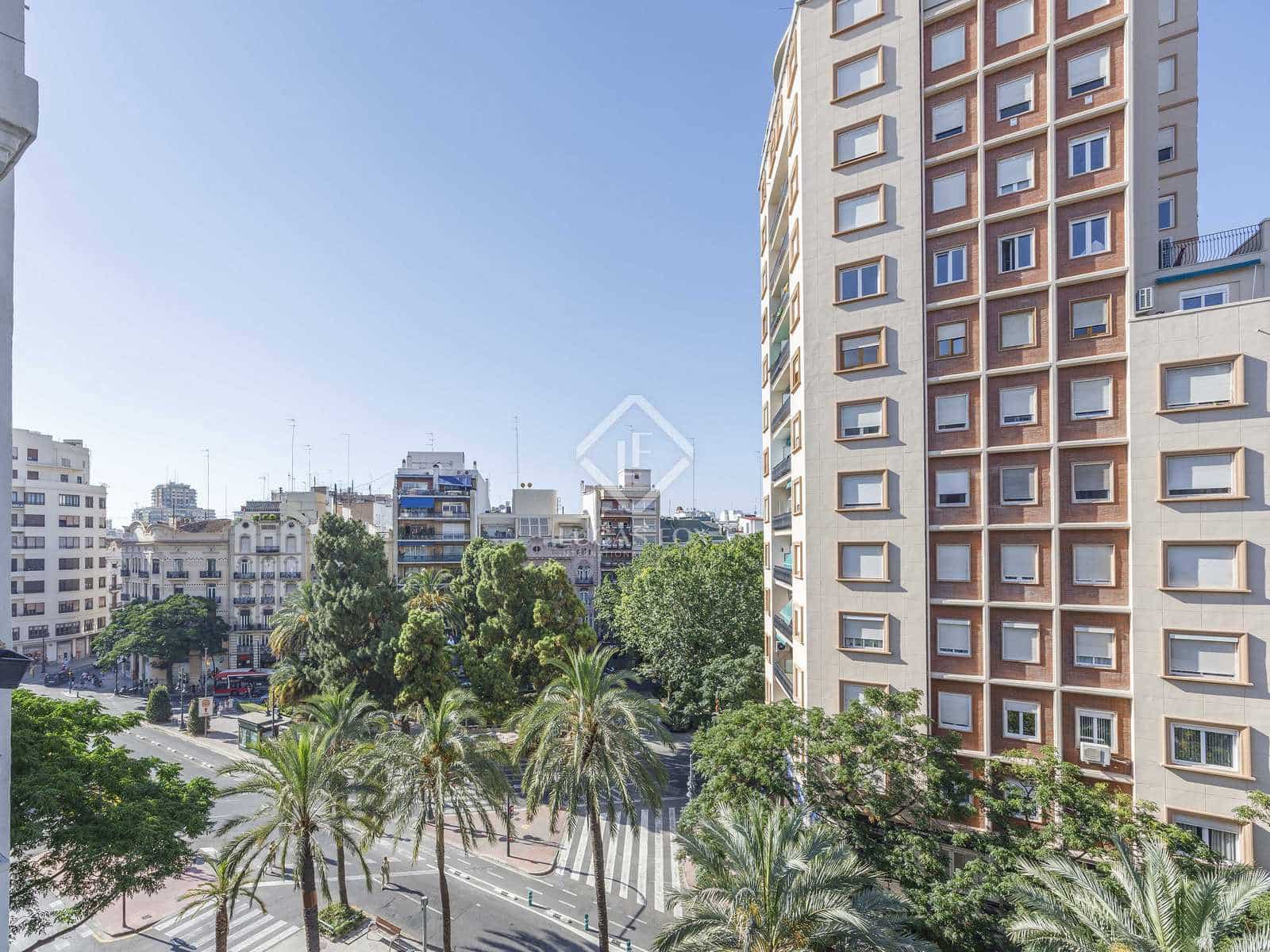 4 chambre Appartement à vendre à Valence ville - 1 200 000 € (Ref: 8433571)