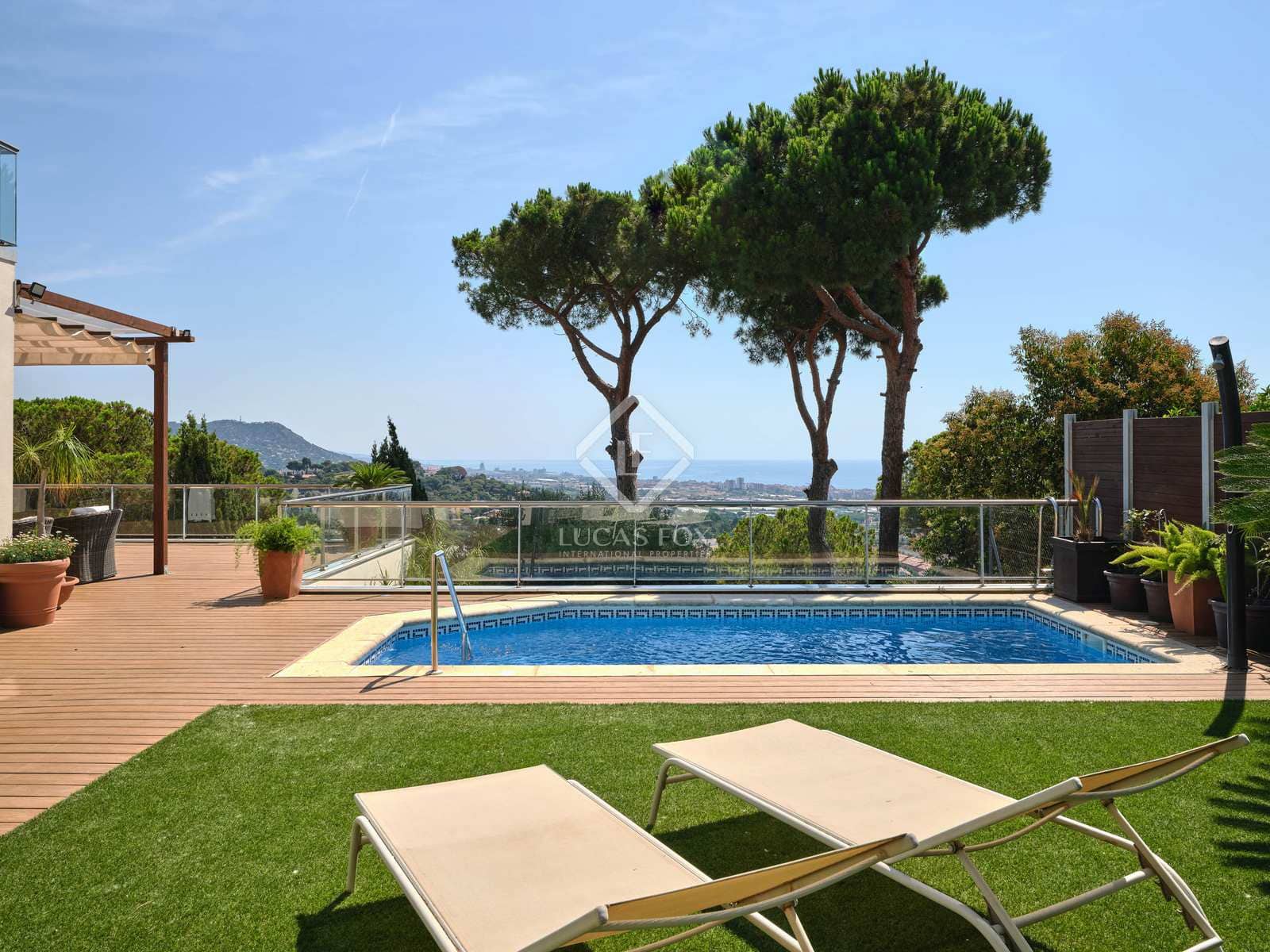 4 soverom Villa til salgs i Premia de Dalt med svømmebasseng garasje - € 1 350 000 (Ref: 8435224)