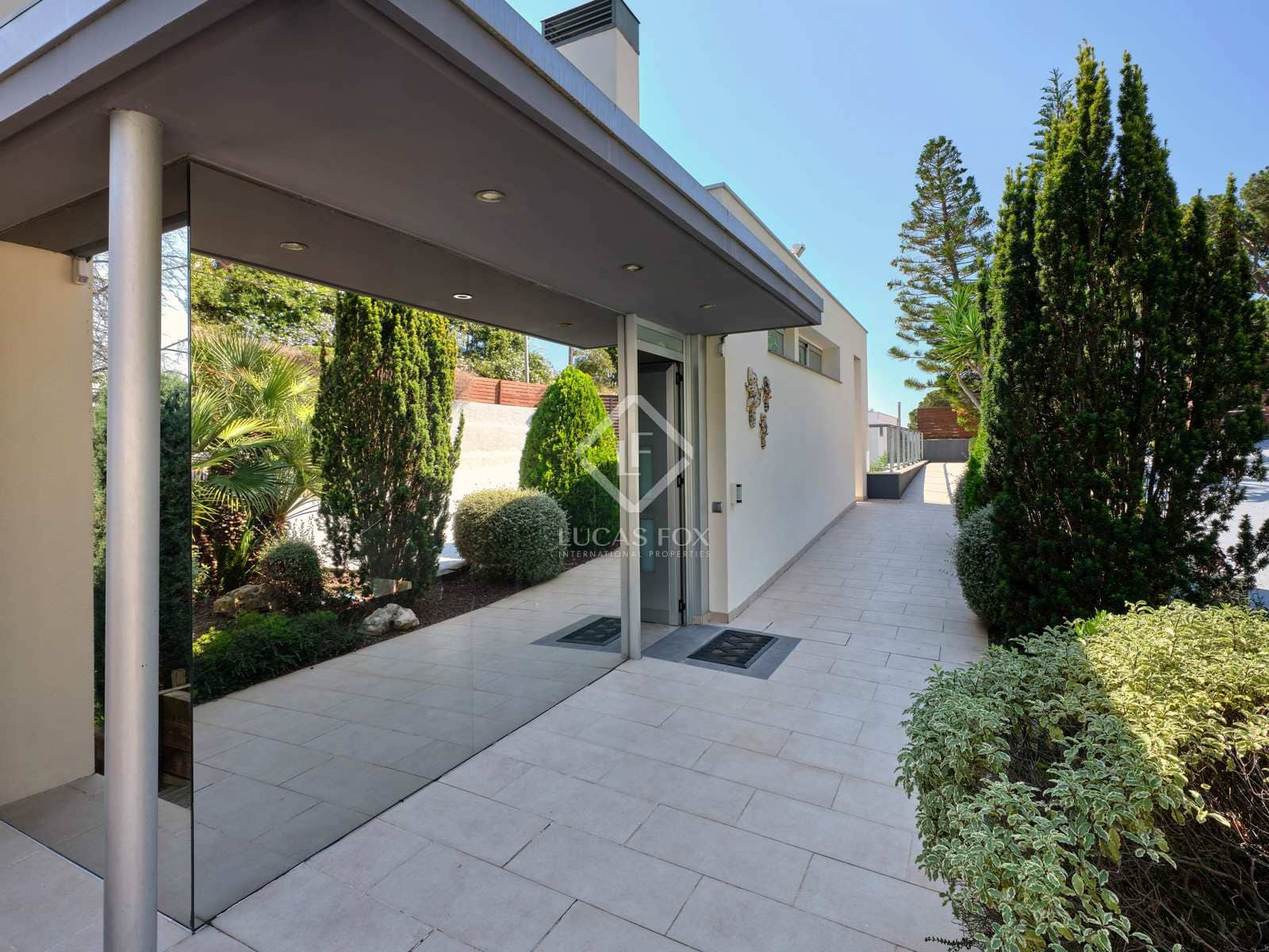 4 soverom Villa til salgs i Premia de Dalt med svømmebasseng garasje - € 1 350 000 (Ref: 8435224)