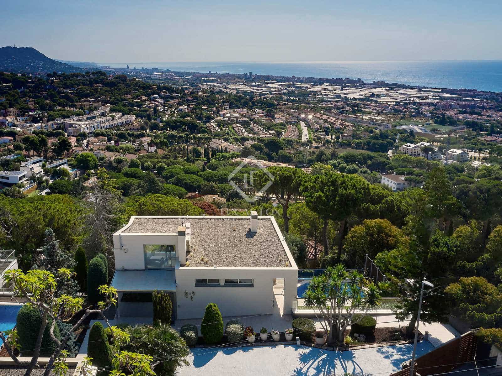 4 soverom Villa til salgs i Premia de Dalt med svømmebasseng garasje - € 1 350 000 (Ref: 8435224)