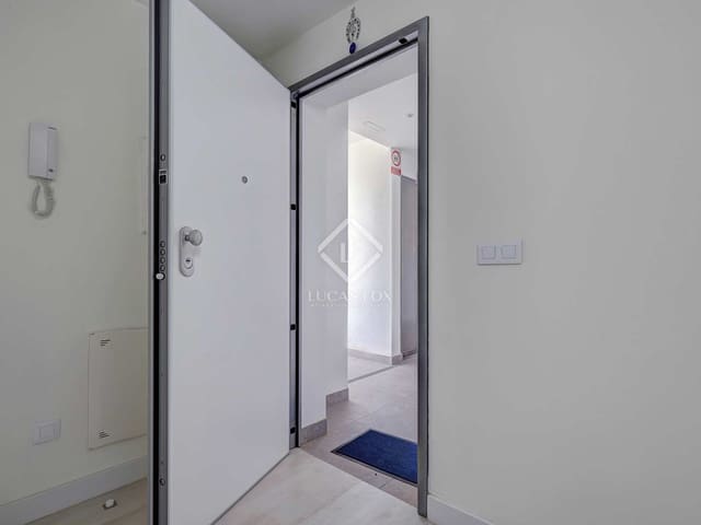 3 makuuhuone Kattohuoneisto myytävänä paikassa Buenas Noches, Estepona mukana uima-altaan 
autotalli - 700 000 € (Ref: 8436212)