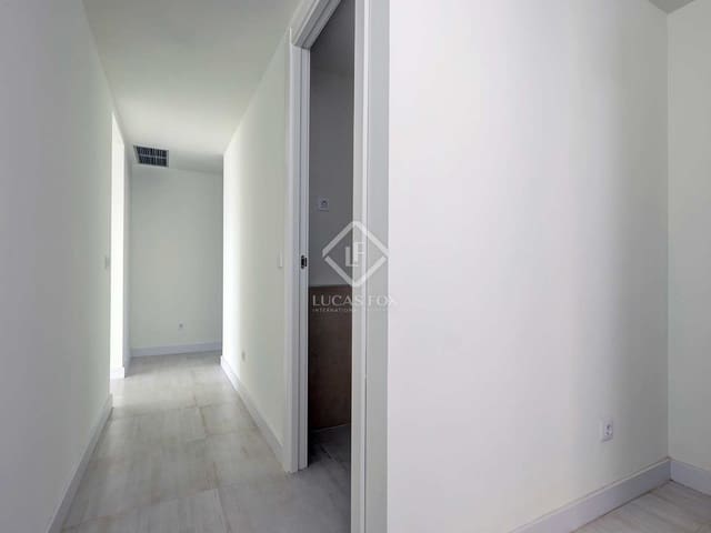 3 makuuhuone Kattohuoneisto myytävänä paikassa Buenas Noches, Estepona mukana uima-altaan 
autotalli - 700 000 € (Ref: 8436212)