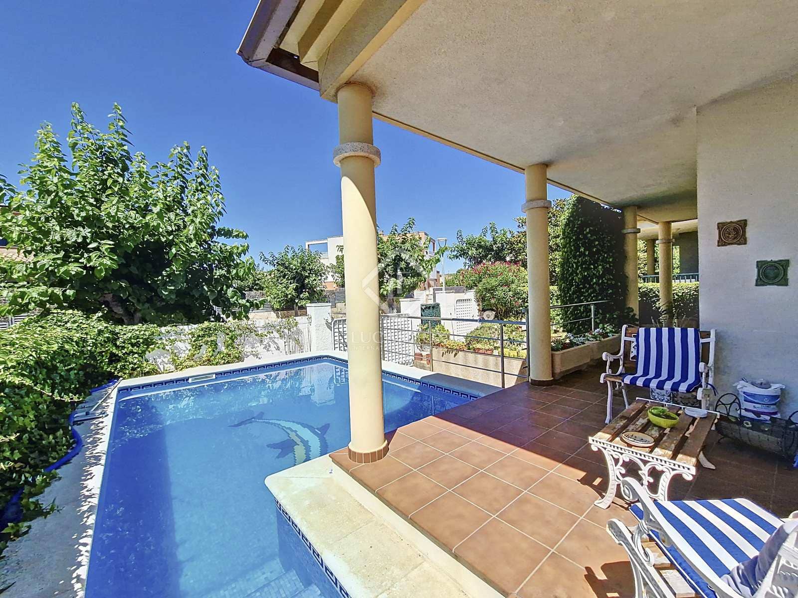 4 soveværelse Villa til salg i Cubelles med swimmingpool garage - € 460.000 (Ref: 8438142)