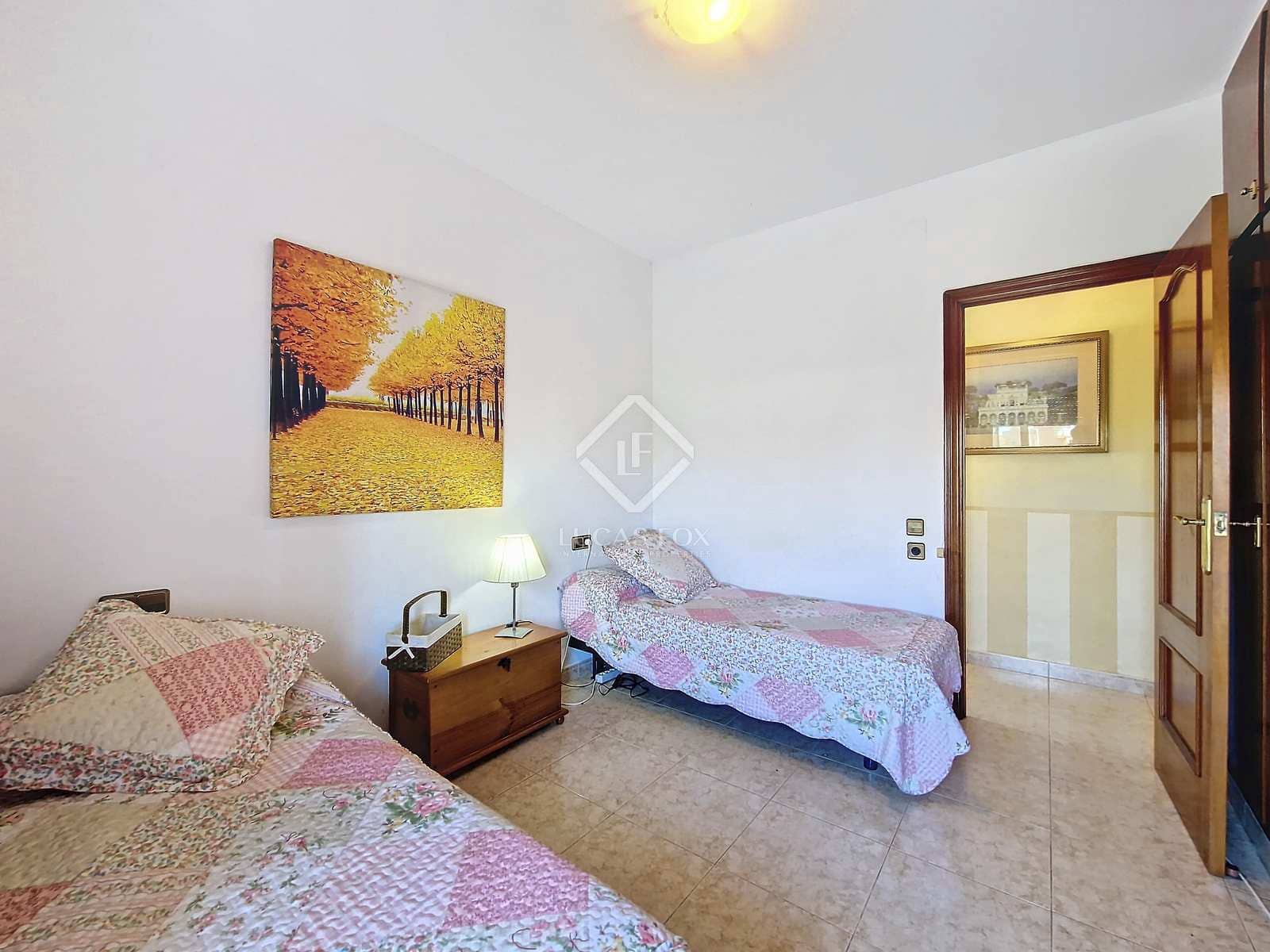 4 soveværelse Villa til salg i Cubelles med swimmingpool garage - € 460.000 (Ref: 8438142)