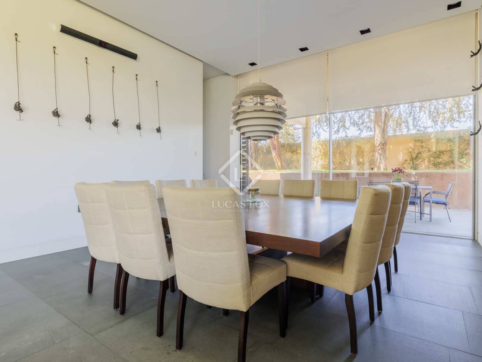 7 soveværelse Villa til salg i Pozuelo de Alarcon med swimmingpool garage - € 7.300.000 (Ref: 8439587)