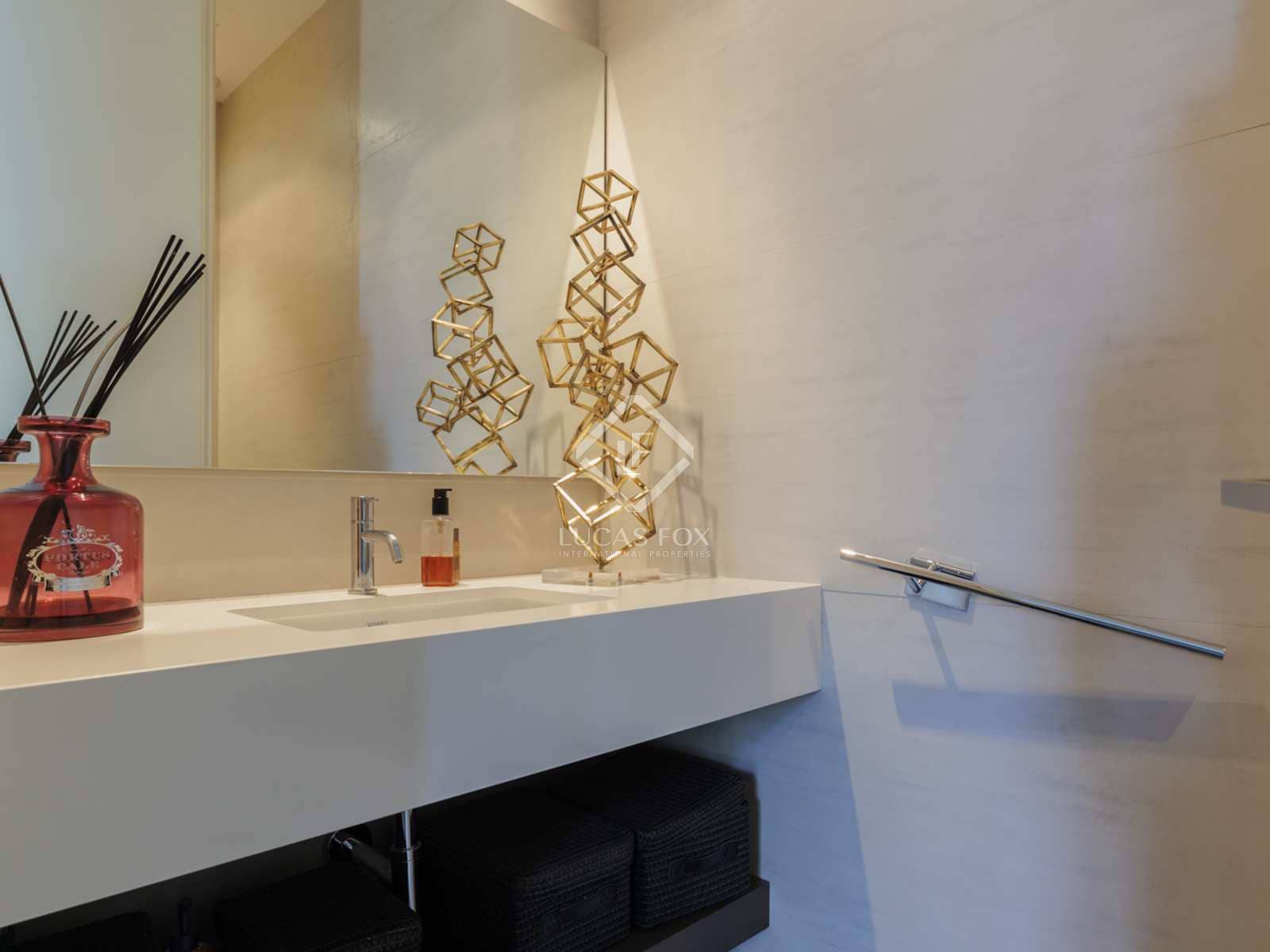 7 soveværelse Villa til salg i Pozuelo de Alarcon med swimmingpool garage - € 7.300.000 (Ref: 8439587)