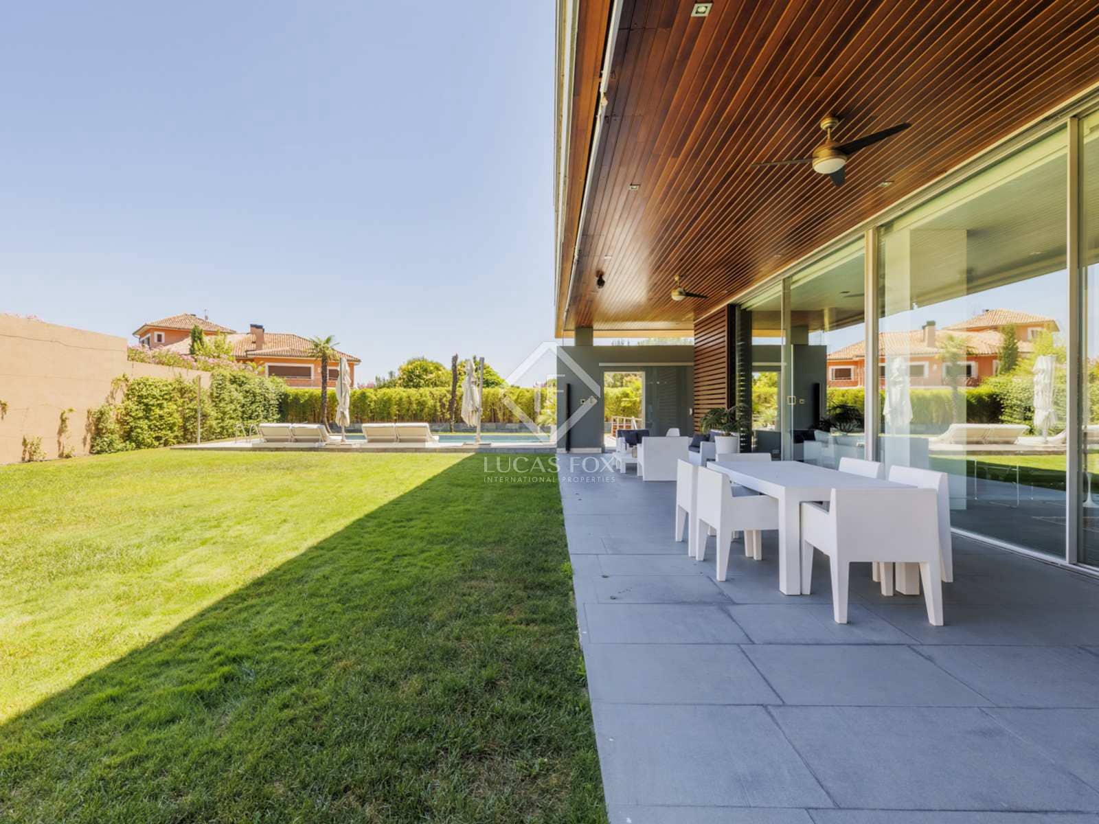 7 soveværelse Villa til salg i Pozuelo de Alarcon med swimmingpool garage - € 7.300.000 (Ref: 8439587)