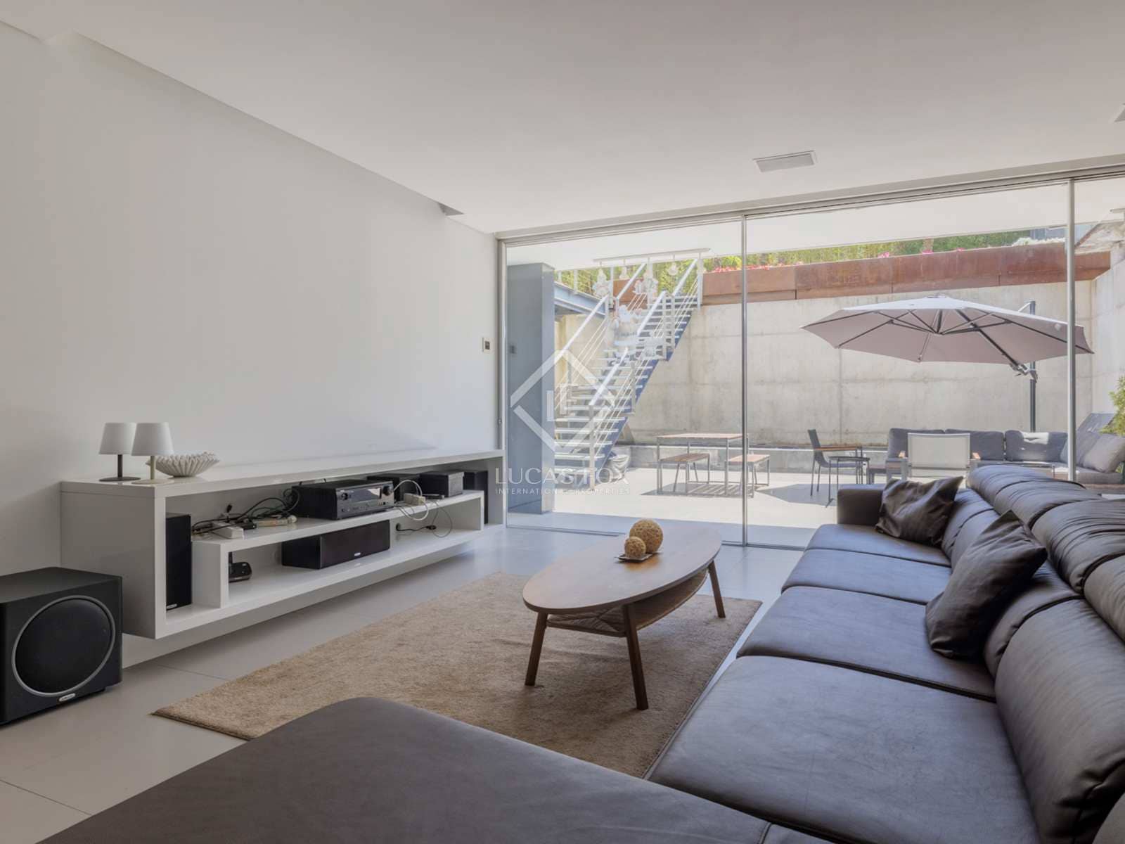 7 soveværelse Villa til salg i Pozuelo de Alarcon med swimmingpool garage - € 7.300.000 (Ref: 8439587)