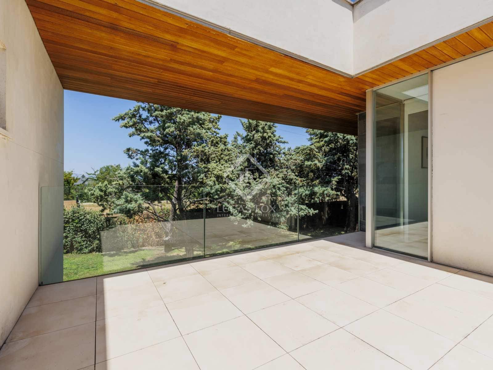 7 soveværelse Villa til salg i Pozuelo de Alarcon med swimmingpool garage - € 7.300.000 (Ref: 8439587)