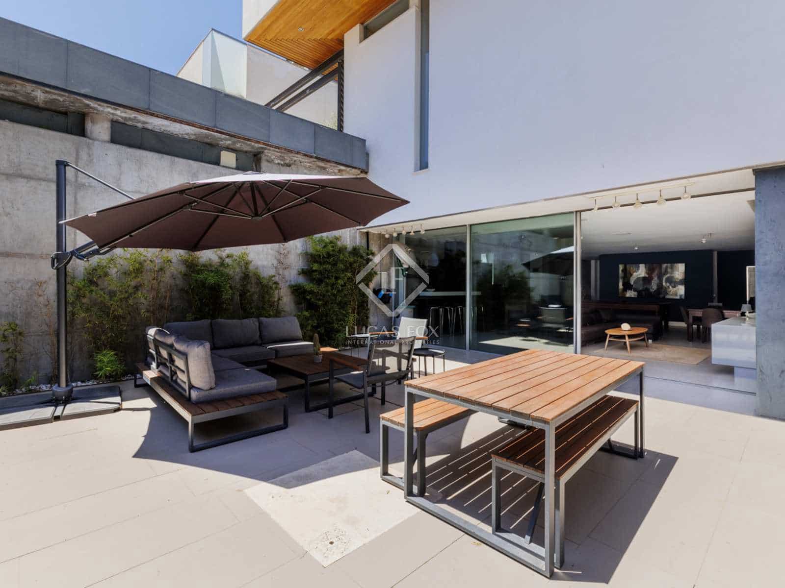 7 soveværelse Villa til salg i Pozuelo de Alarcon med swimmingpool garage - € 7.300.000 (Ref: 8439587)