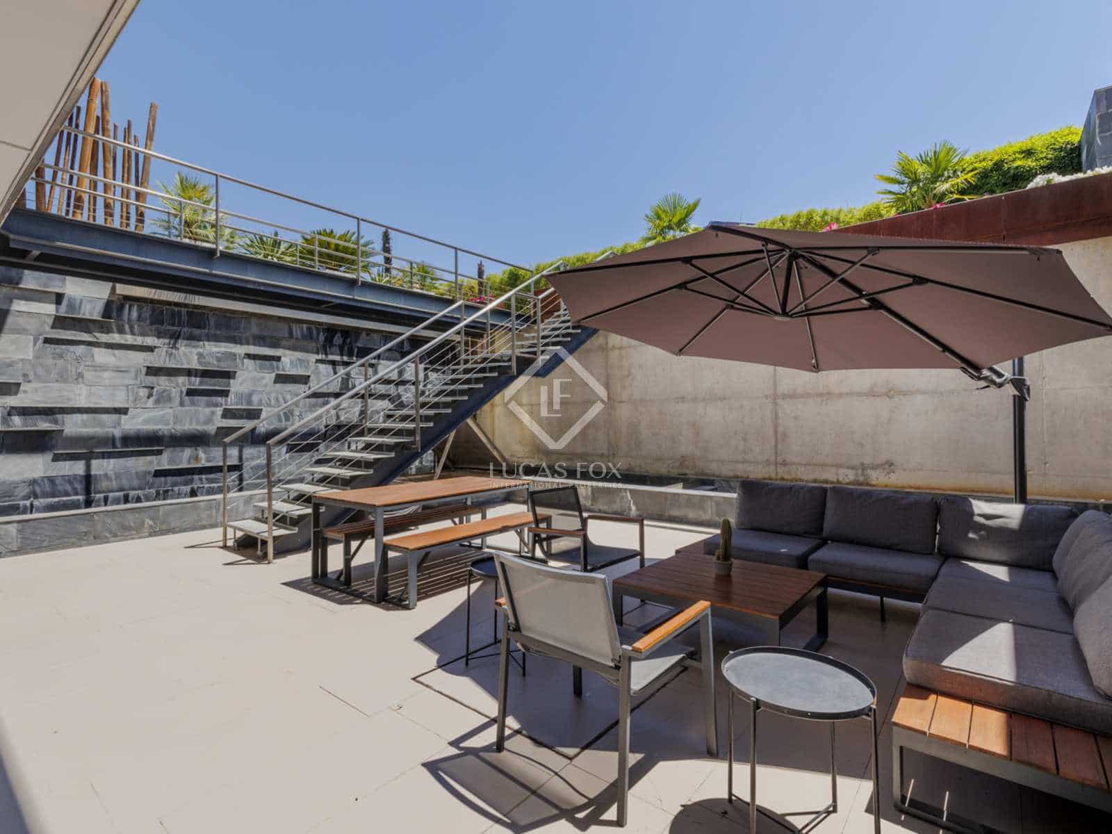 7 soveværelse Villa til salg i Pozuelo de Alarcon med swimmingpool garage - € 7.300.000 (Ref: 8439587)