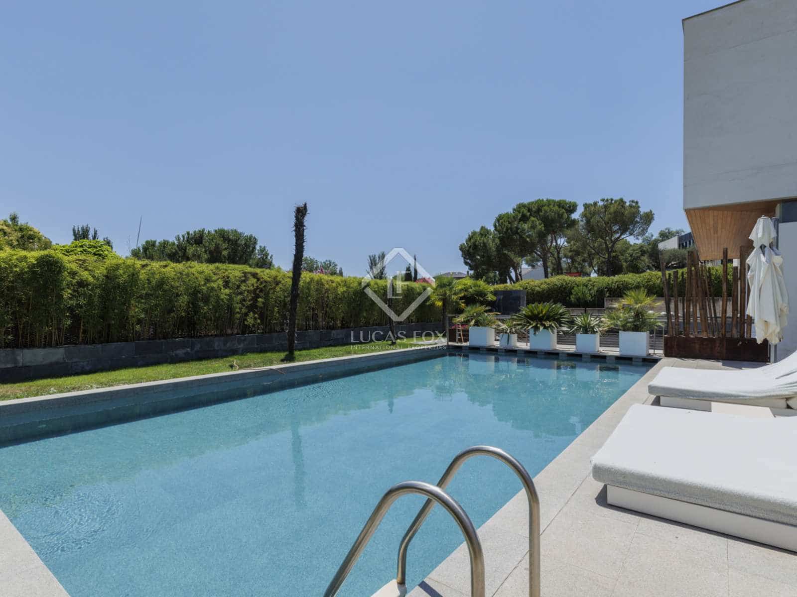 7 soveværelse Villa til salg i Pozuelo de Alarcon med swimmingpool garage - € 7.300.000 (Ref: 8439587)