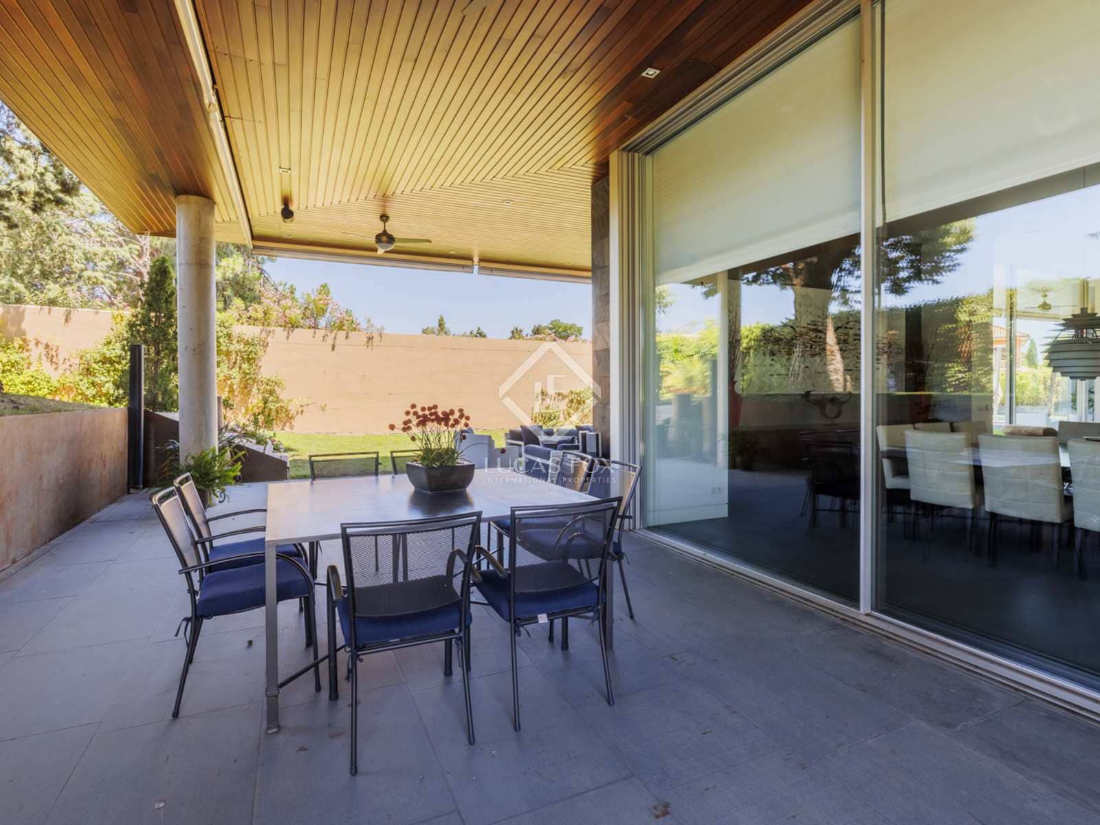 7 soveværelse Villa til salg i Pozuelo de Alarcon med swimmingpool garage - € 7.300.000 (Ref: 8439587)