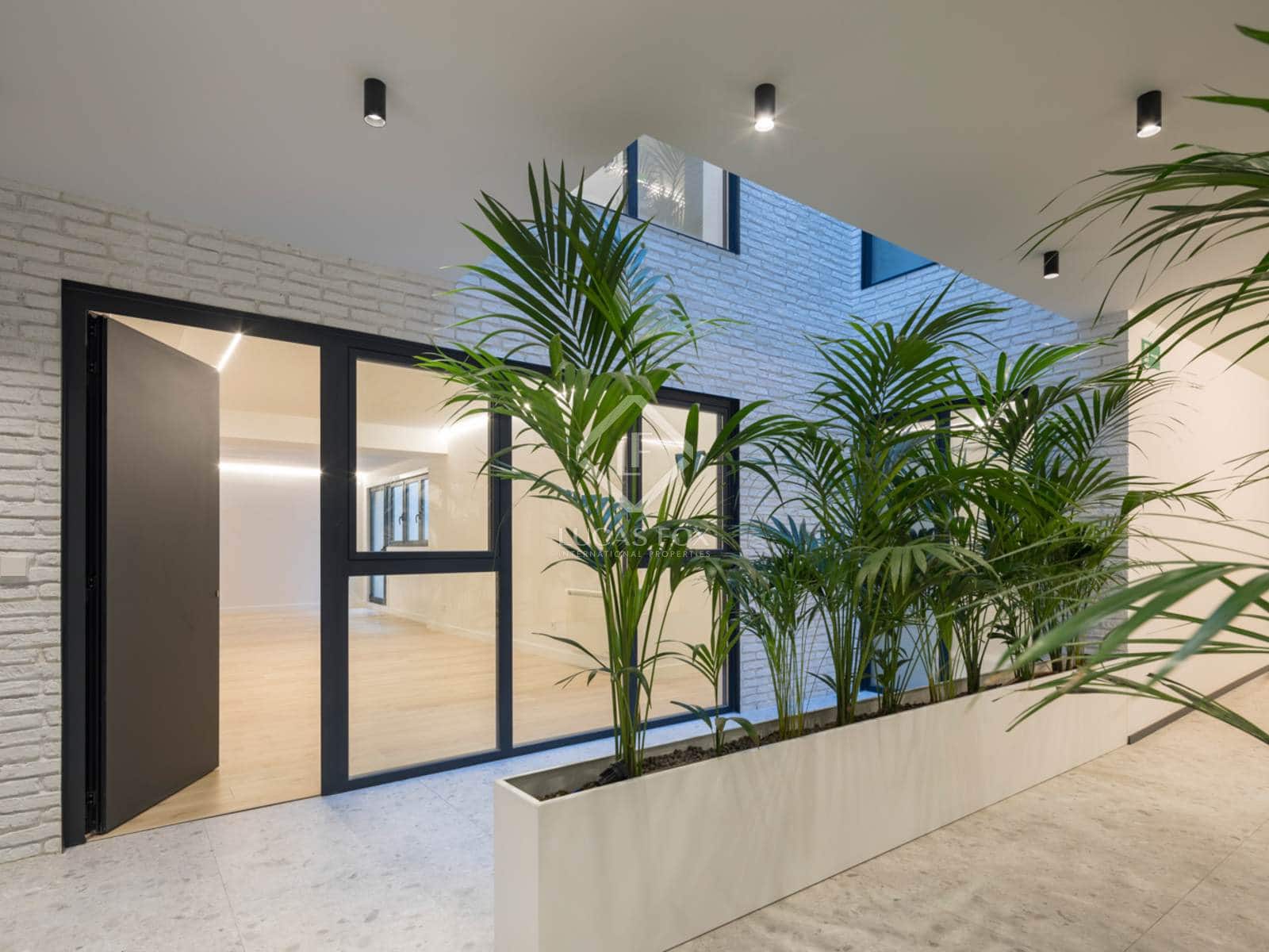 3 bedroom Penthouse for sale in Vigo - € 1,175,000 (Ref: 8439871)