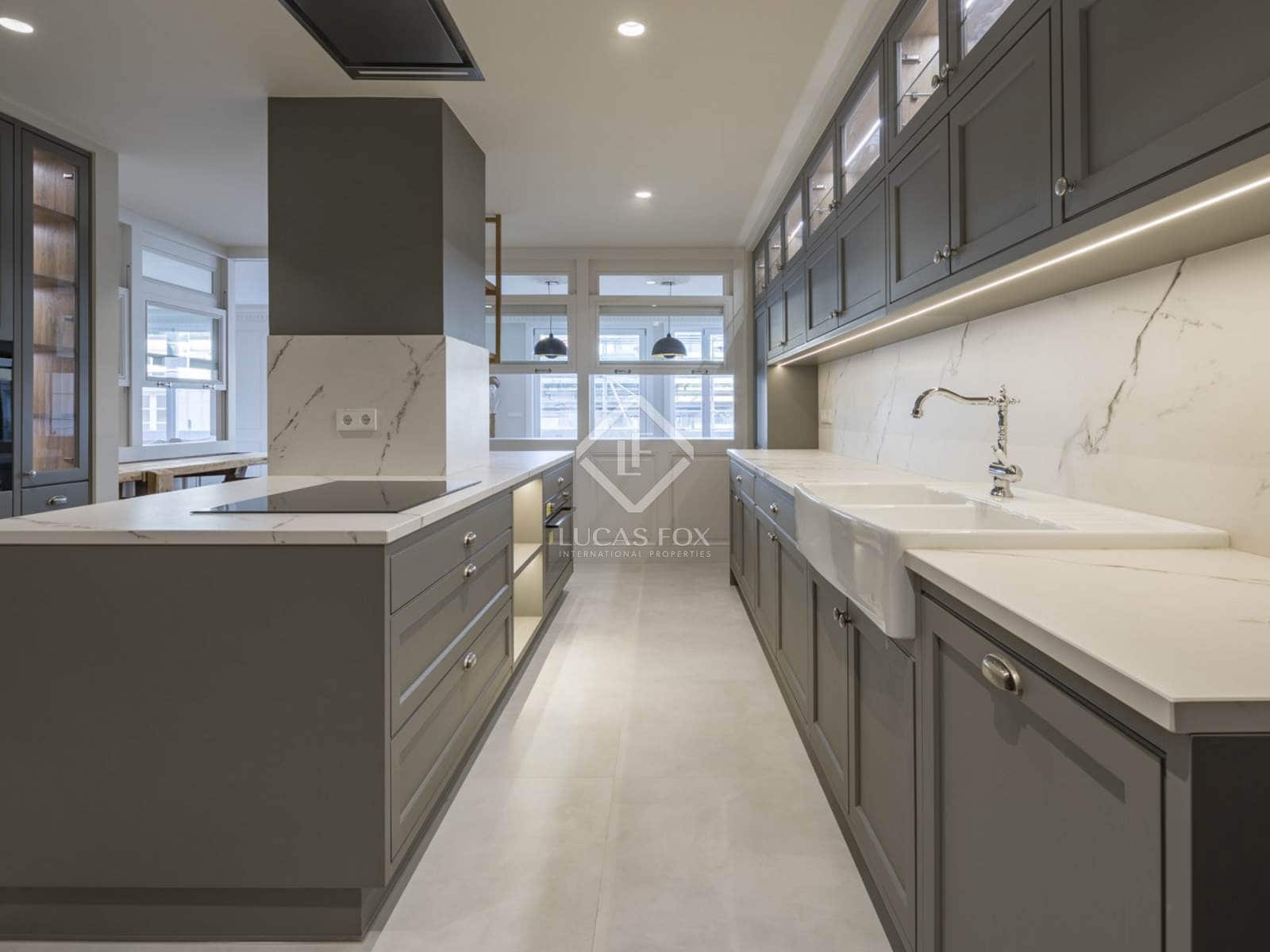 3 bedroom Penthouse for sale in Vigo - € 1,175,000 (Ref: 8439871)