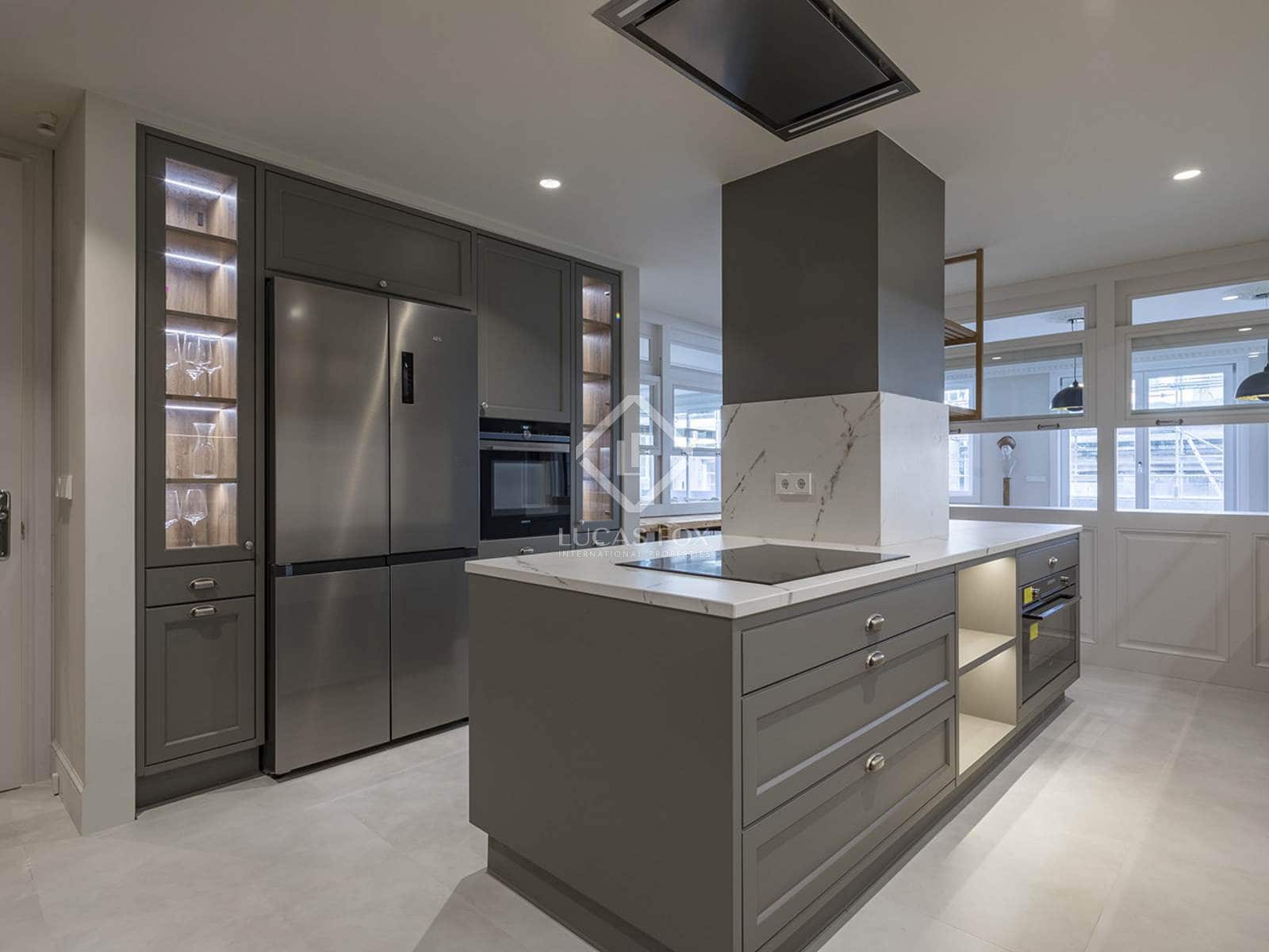 3 bedroom Penthouse for sale in Vigo - € 1,175,000 (Ref: 8439871)