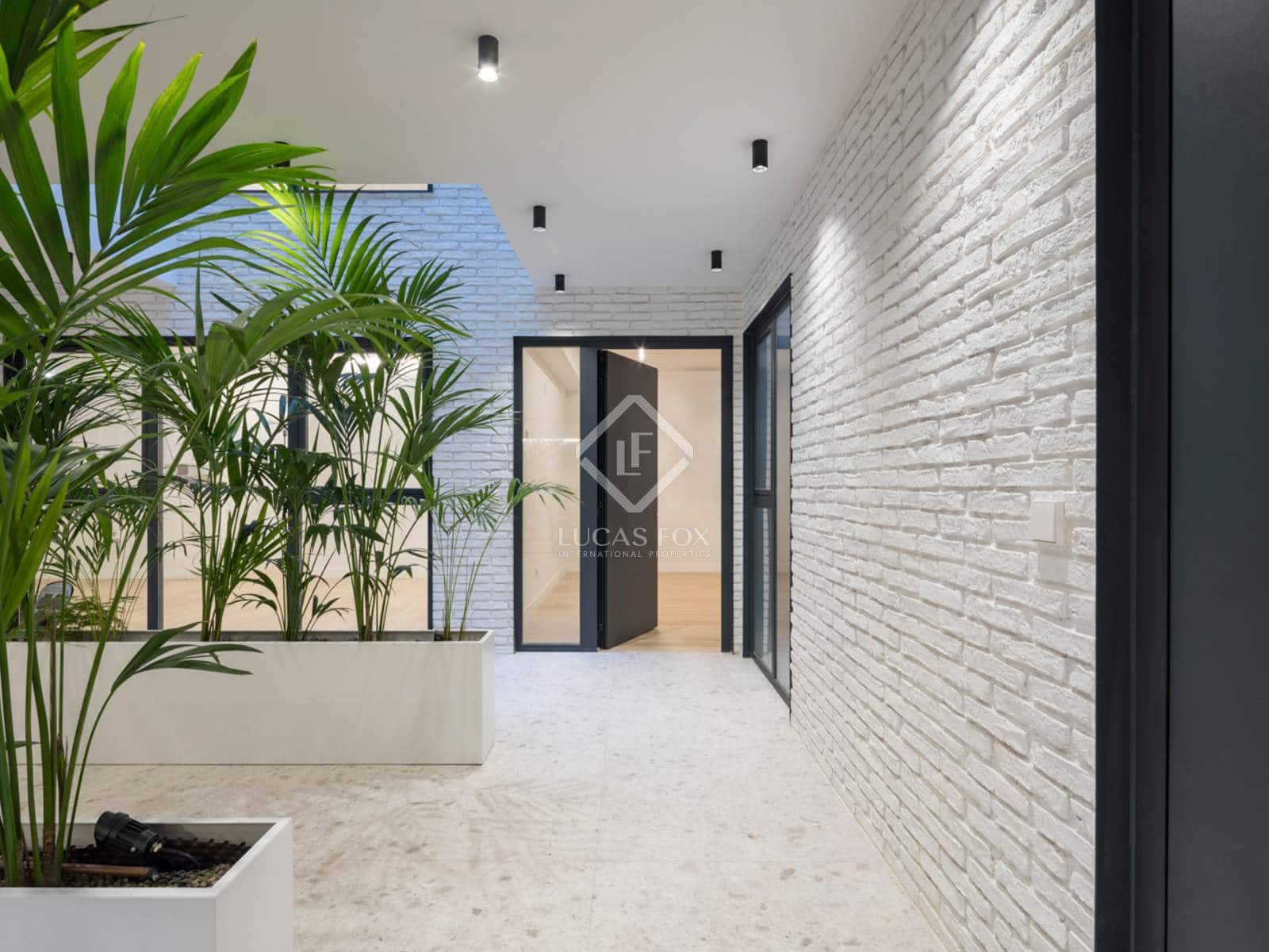 3 bedroom Penthouse for sale in Vigo - € 1,175,000 (Ref: 8439871)