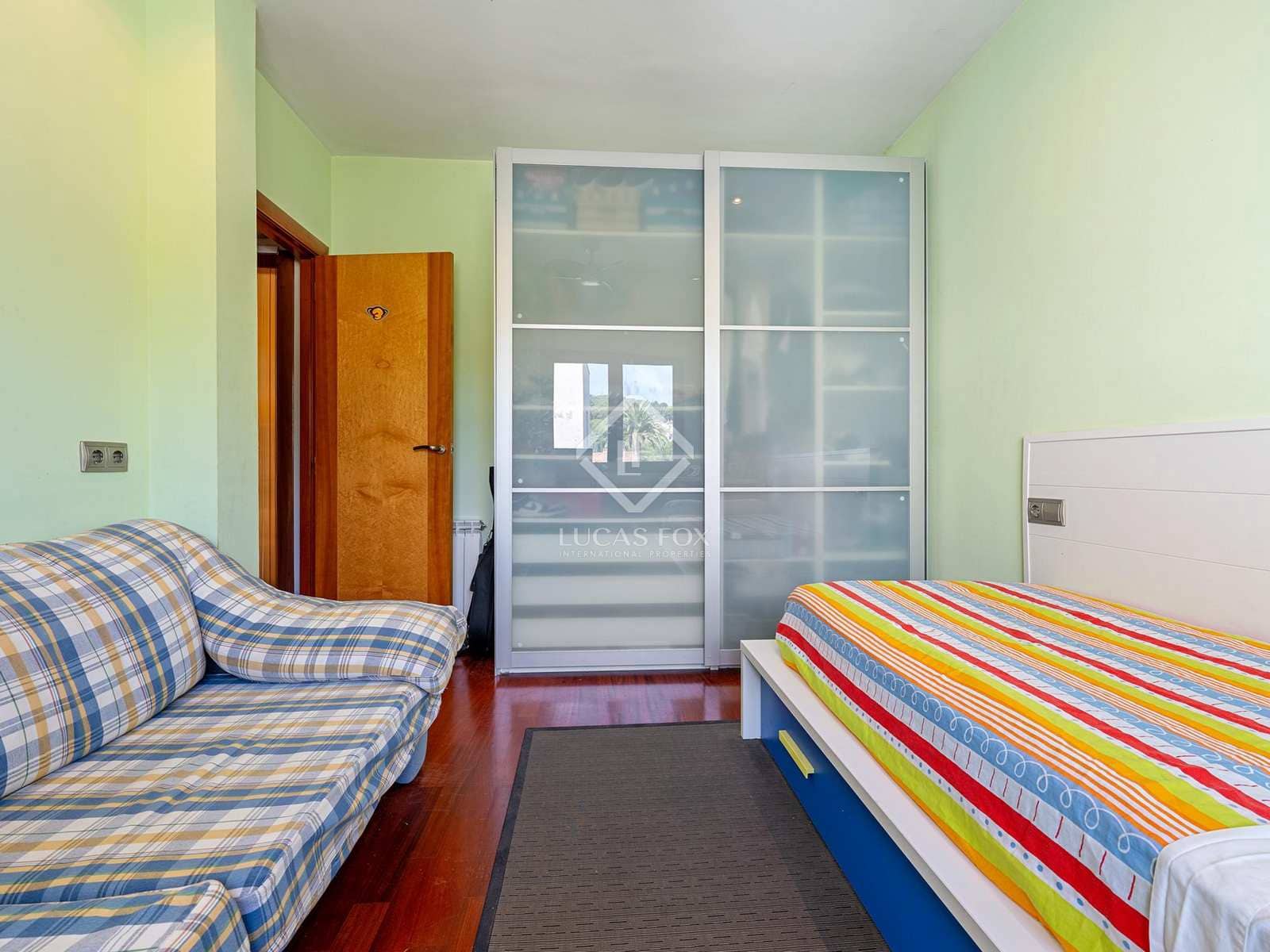 4 soveværelse Villa til salg i Tarragona by med garage - € 695.000 (Ref: 8441629)