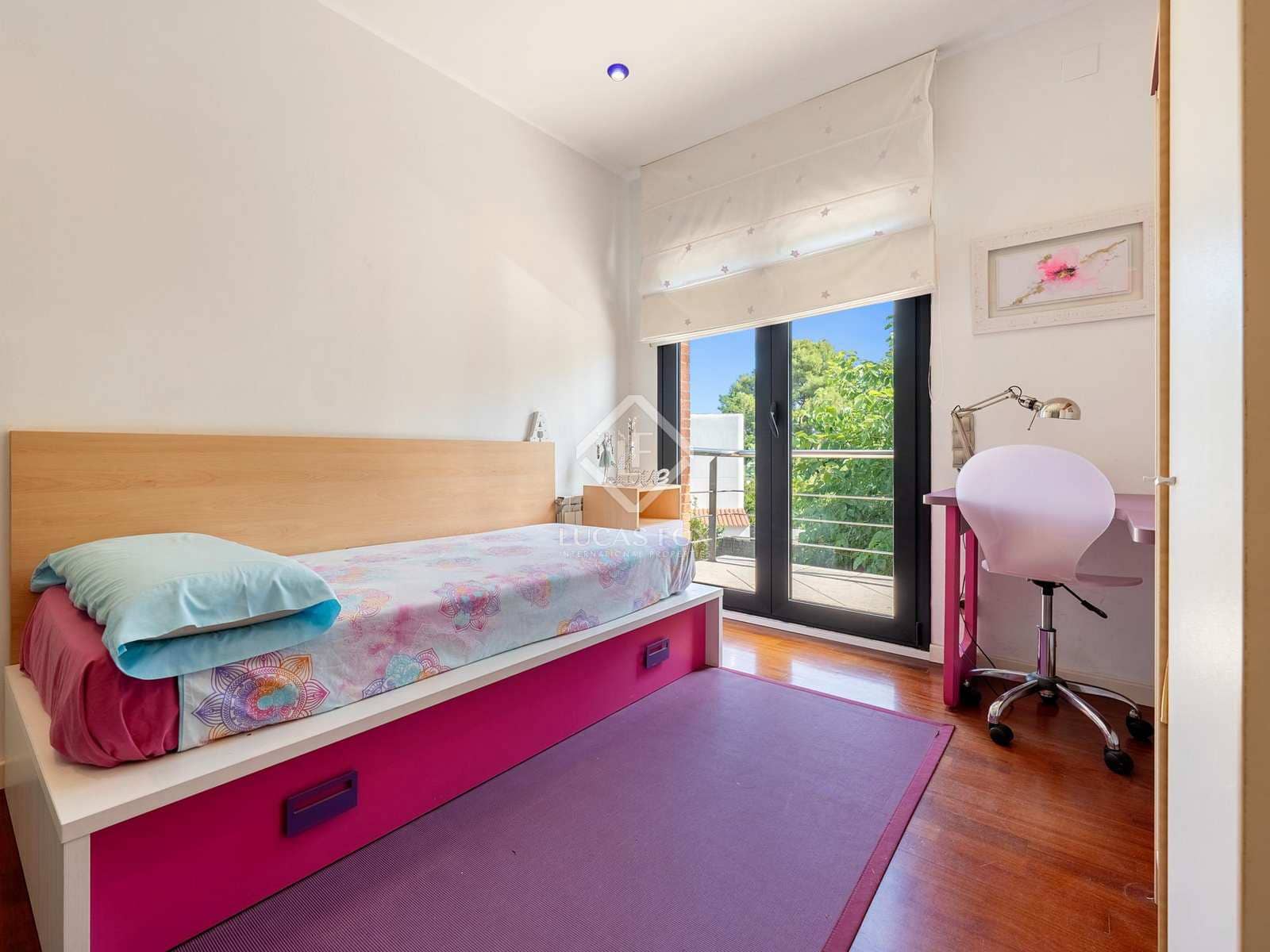 4 soveværelse Villa til salg i Tarragona by med garage - € 695.000 (Ref: 8441629)