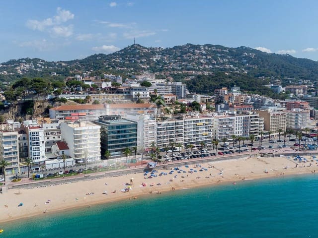 Apartamento de 3 habitaciones en Lloret de Mar en venta con garaje - 700.000 € (Ref: 8444947)