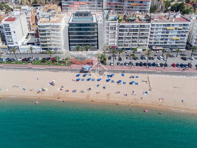 Apartamento de 3 habitaciones en Lloret de Mar en venta con garaje - 700.000 € (Ref: 8444947)