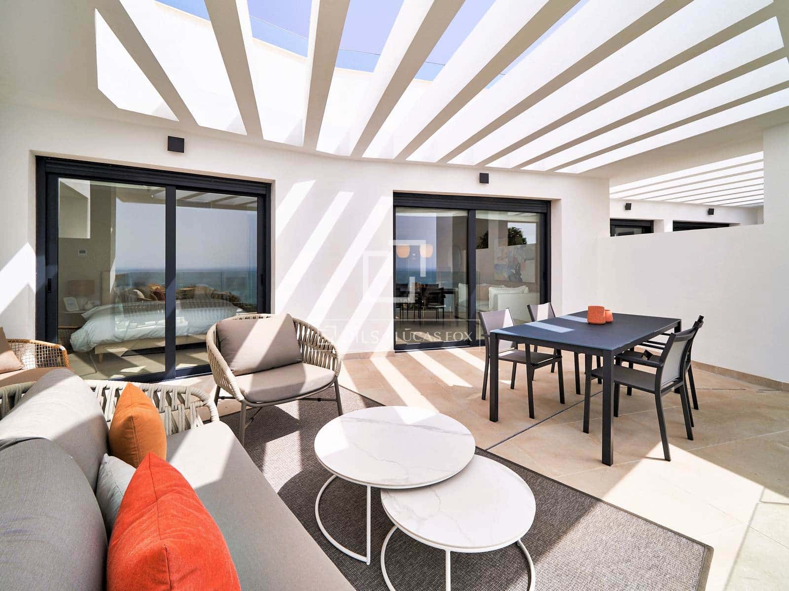 2 sovrum Takvåning till salu i Fuengirola med pool garage - 795 000 € (Ref: 8447049)
