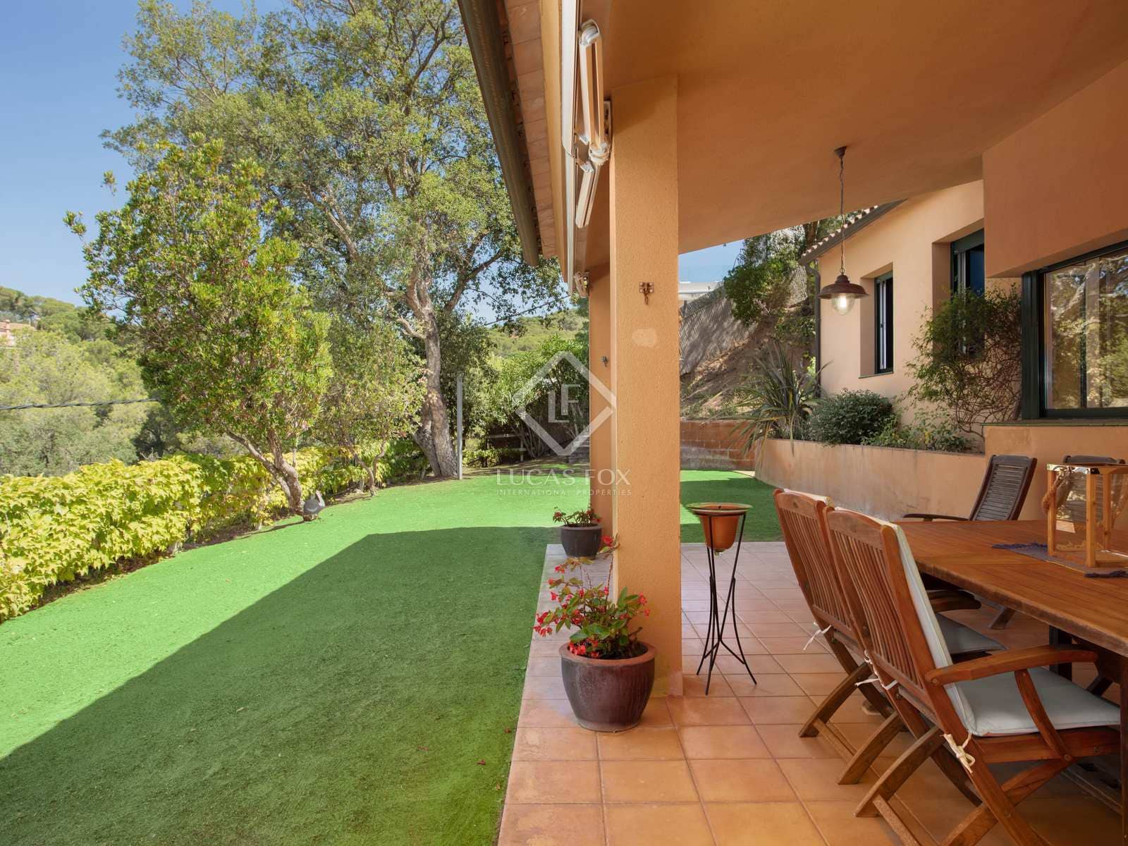 4 soveværelse Villa til salg i Tamariu med garage - € 925.000 (Ref: 8447136)