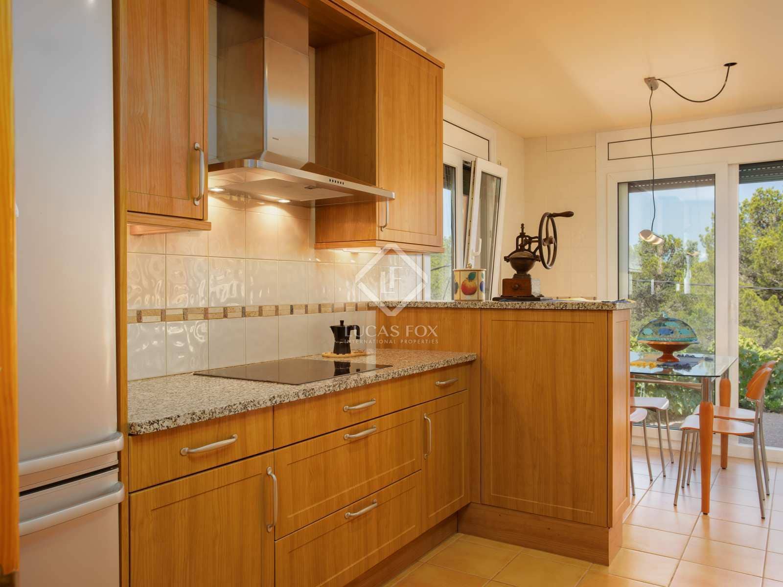 4 soveværelse Villa til salg i Tamariu med garage - € 925.000 (Ref: 8447136)