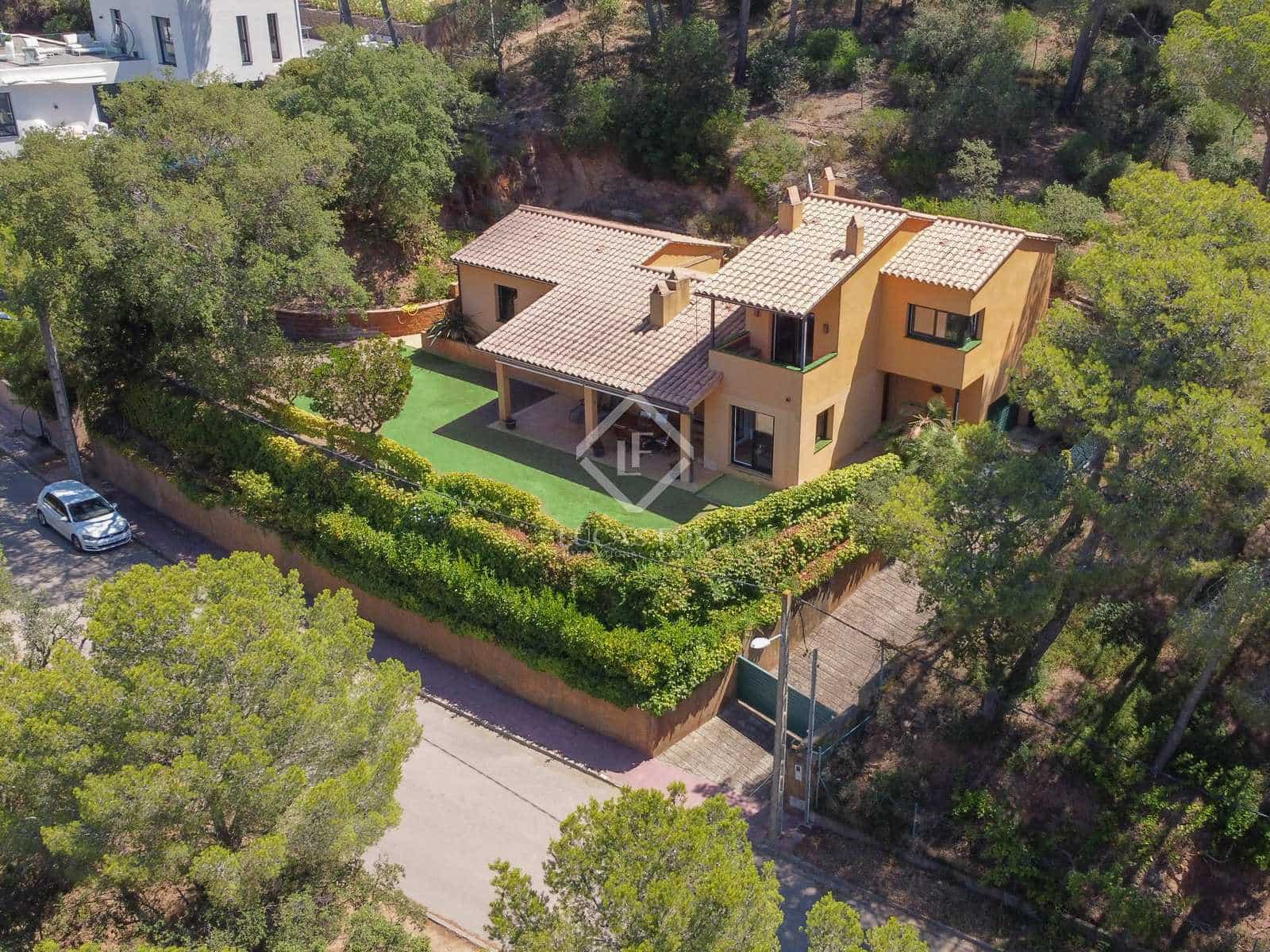 4 soveværelse Villa til salg i Tamariu med garage - € 925.000 (Ref: 8447136)